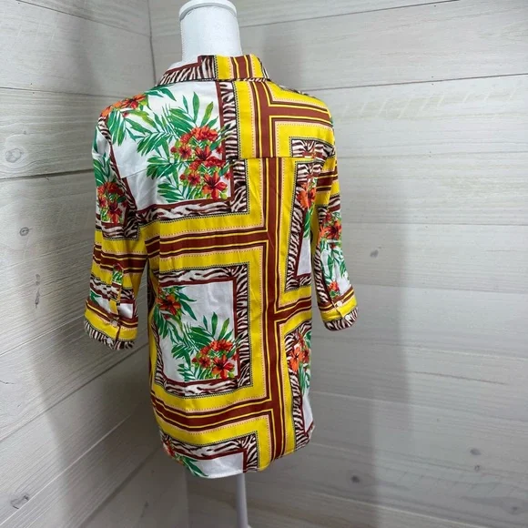 7th Avenue New York & Company Tropical and Animal Print Top L FREE SHIP - Picture 3 of 5